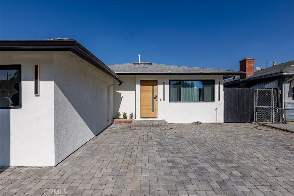 4731 W El Segundo Blvd - Photo 5 of 32