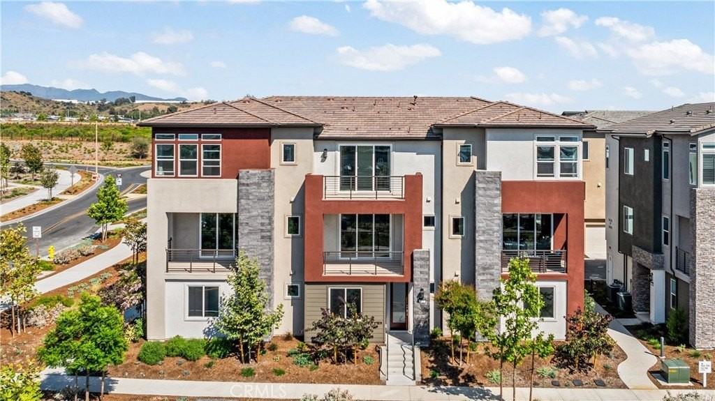 104 Abacus - Photo 2 of 49