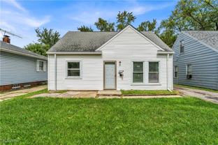 12714 Bennington Ave - Photo 1 of 1