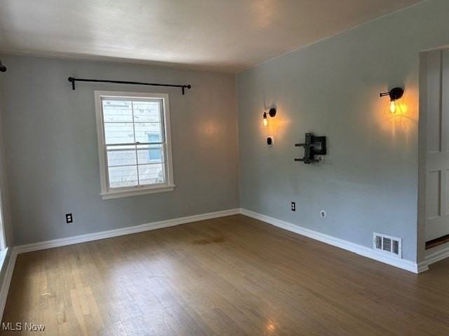 1496 Garman Rd - Photo 5 of 23