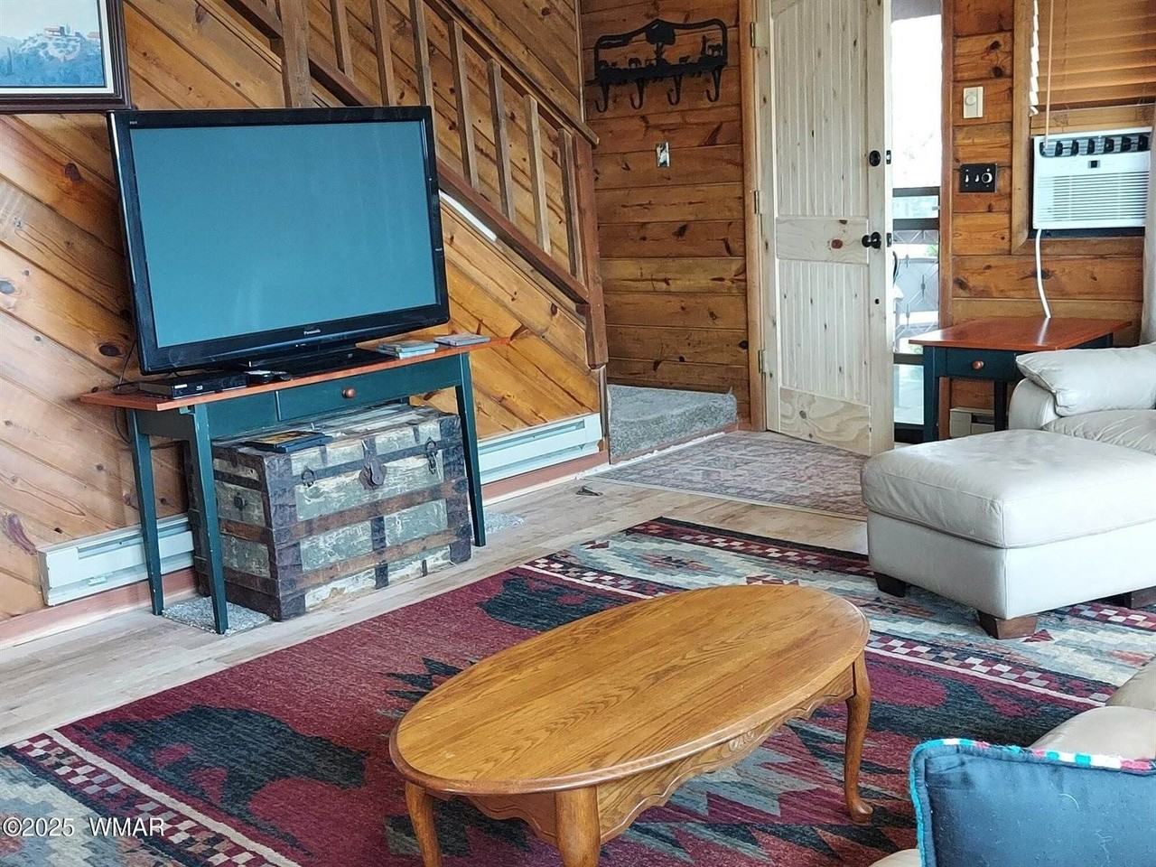 1949 Norton Pl - Photo 6 of 22