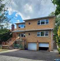 329 Highland Ave Apt 2nd - Photo 1 of 1