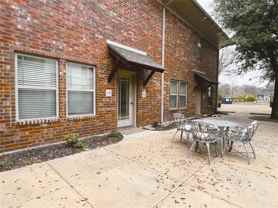 420 W Franklin St #15 - Photo 1 of 1
