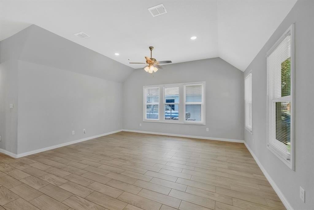 1016 E Cannon St - Photo 6 of 25