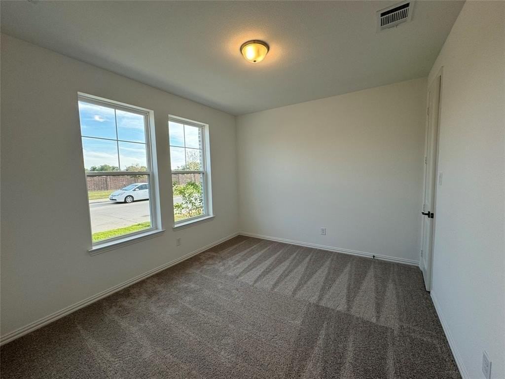 4708 Craymore Rd - Photo 4 of 16