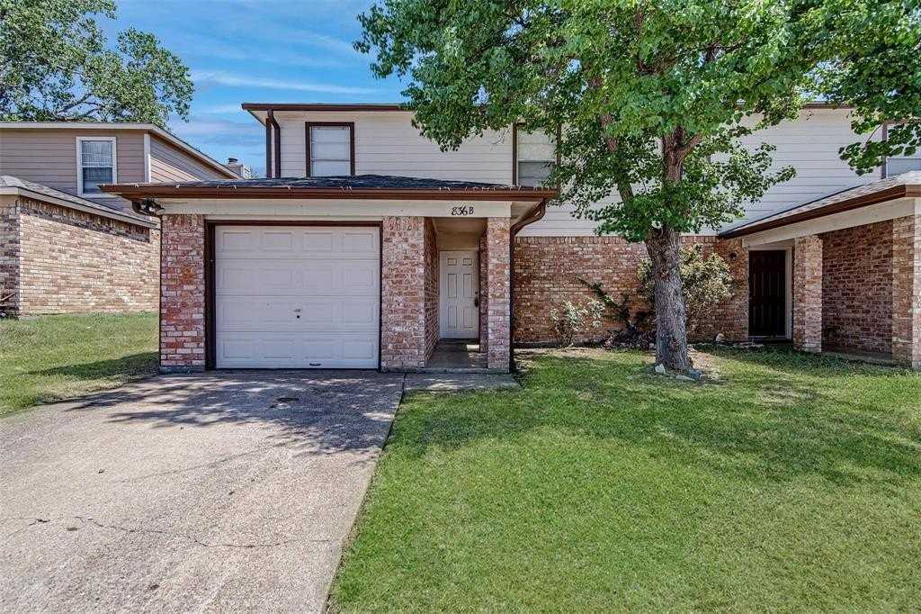 836 Northwest Summercrest Boulevard #B - Photo 2 of 21