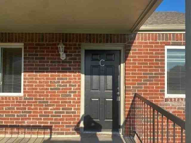 5630 Brookview Ct #C - Photo 2 of 14