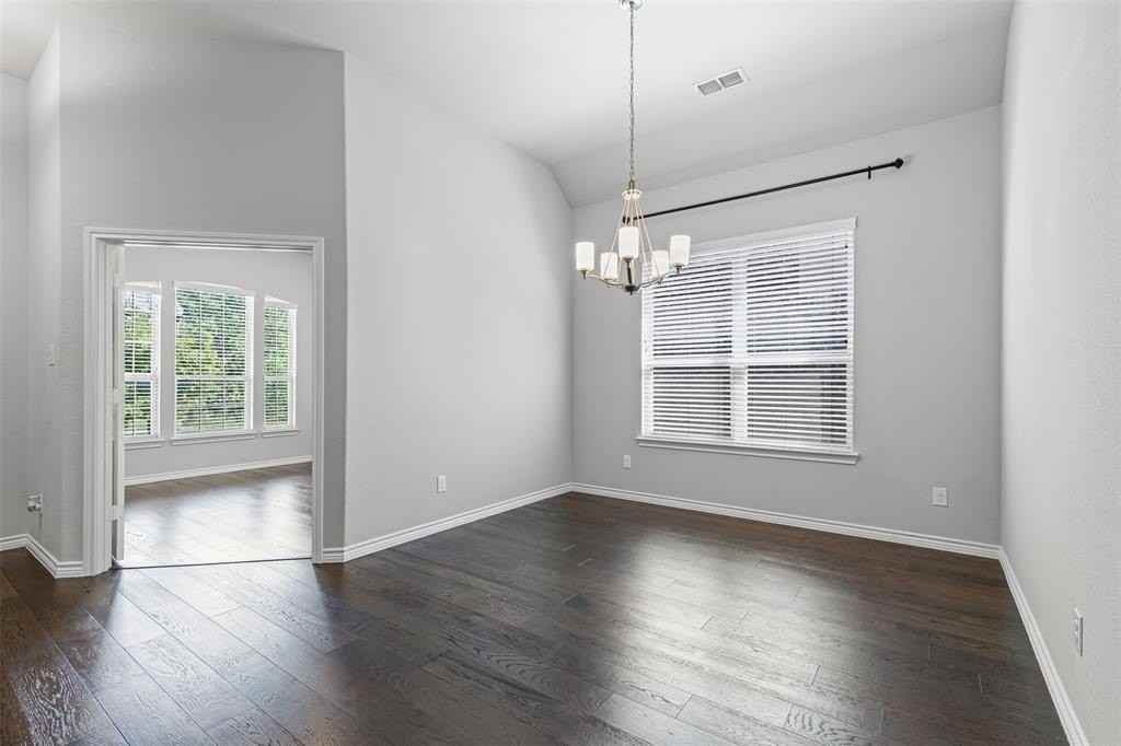 3804 Carmel Hills Dr - Photo 6 of 20