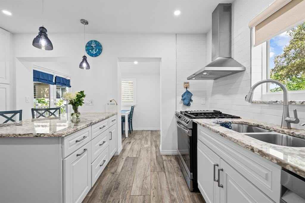 1300 Sw 17th St - Photo 7 of 24