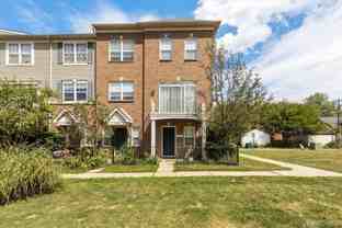 1048 Lakepointe St #F - Photo 1 of 1