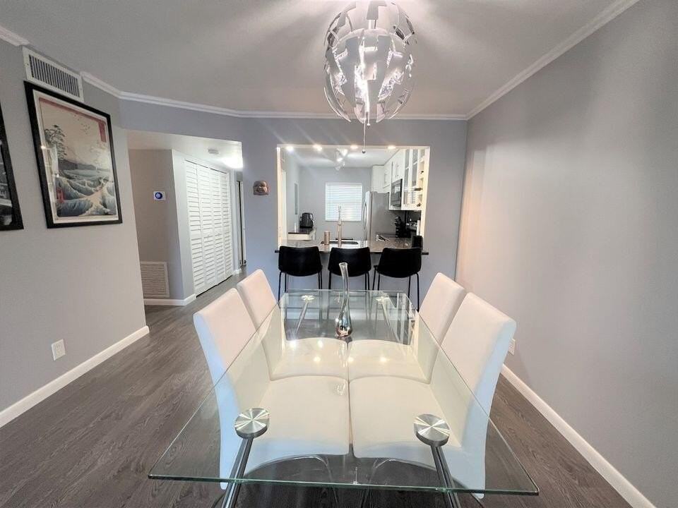 2920 Sw 22nd Ave #6040 - Photo 6 of 50