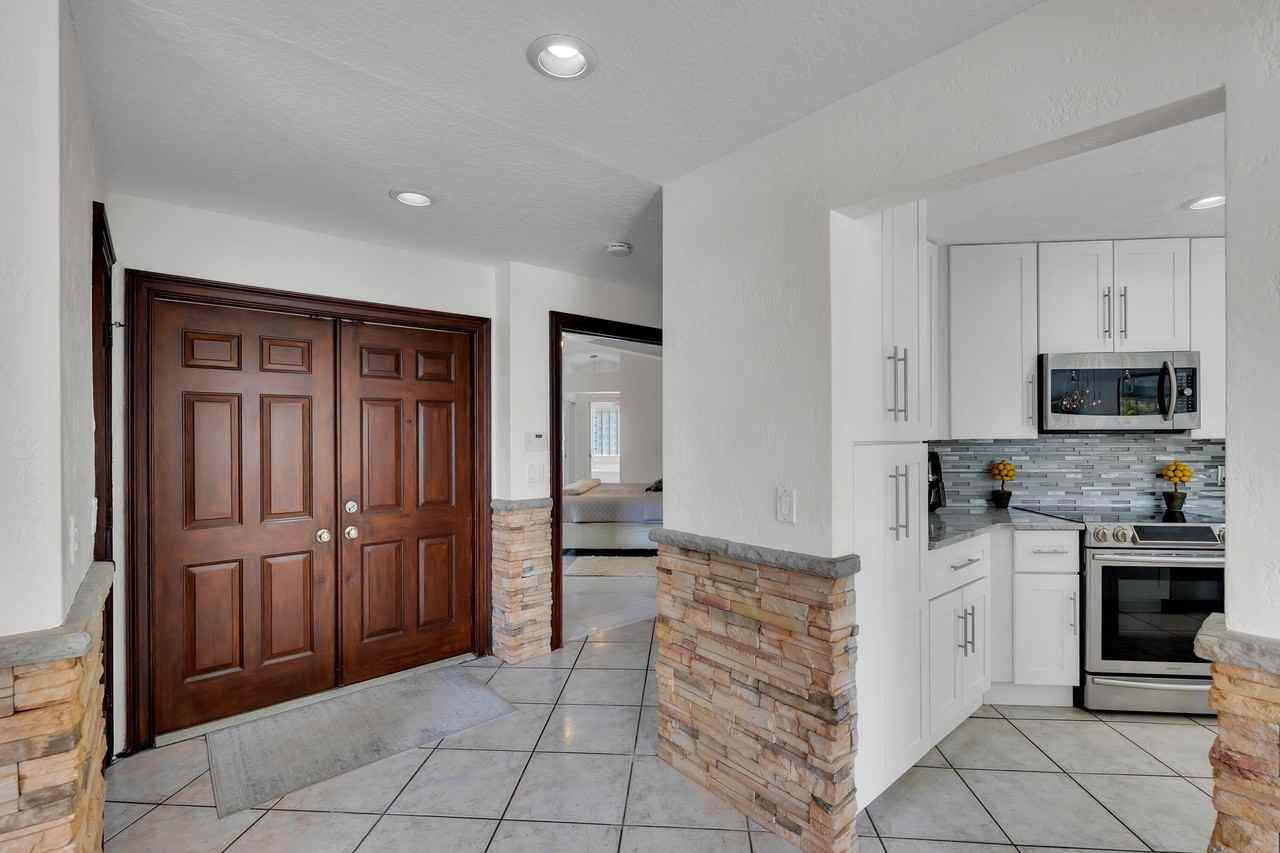 6362 Brava Way - Photo 6 of 50