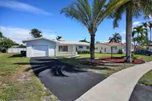 301 Ne 24th St - Photo 1 of 1