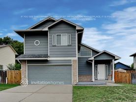 565 Lindstrom Dr - Photo 1 of 1