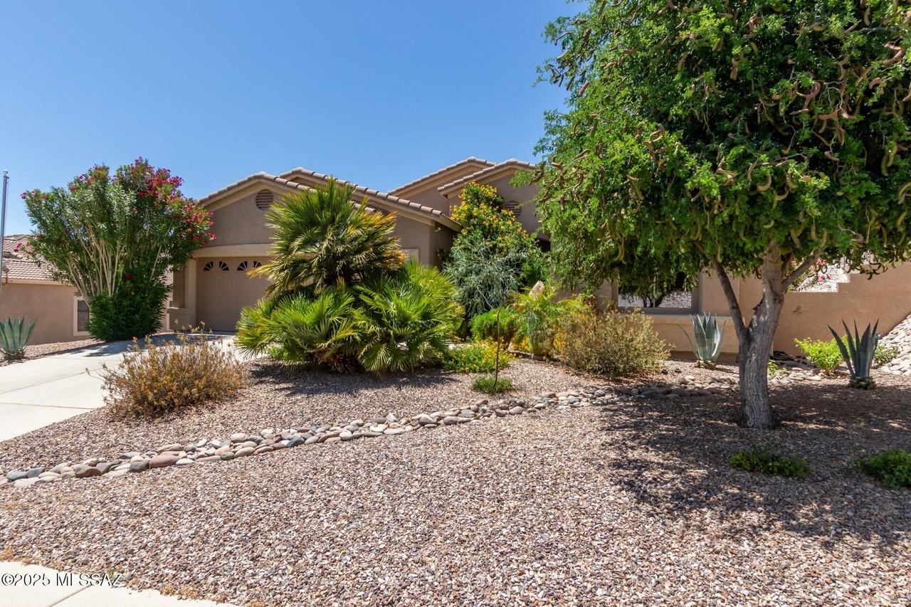 60998 E Eagle Heights Dr - Photo 5 of 44