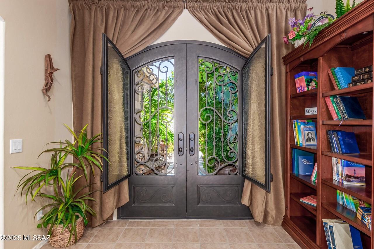 60998 E Eagle Heights Dr - Photo 7 of 44