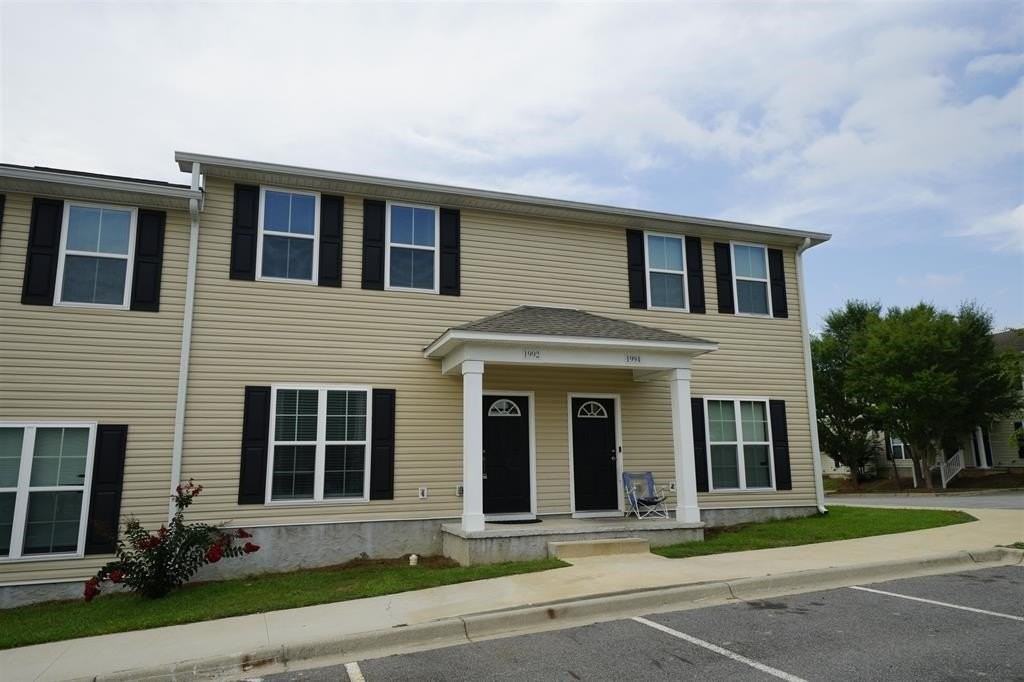 1992 Green Castle Lane - Photo 3 of 23