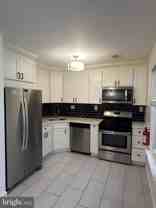 15 Washington Ct - Photo 1 of 1