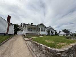 featured image of 1805 Fauver Ave