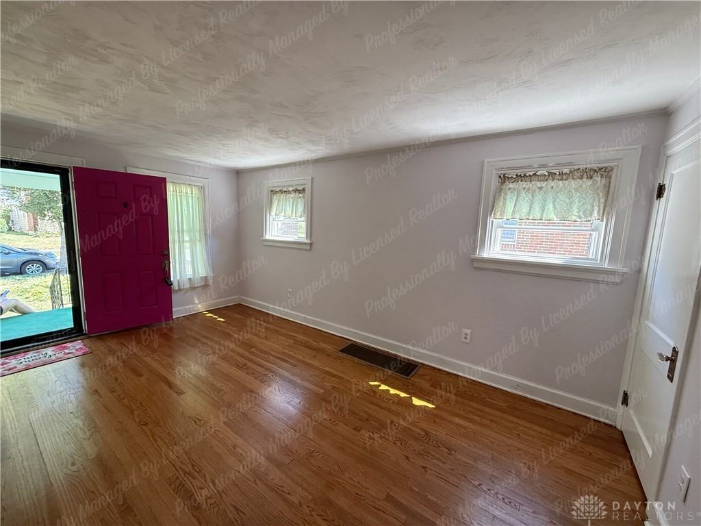 820 Buckingham Rd - Photo 7 of 35