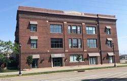 401 W Shoreline Dr - Photo 1 of 1