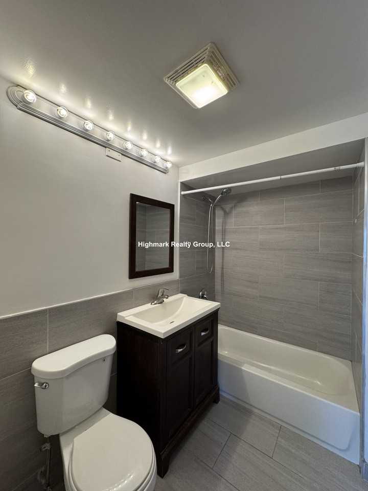 1004 S River Rd #3002 - Photo 6 of 9