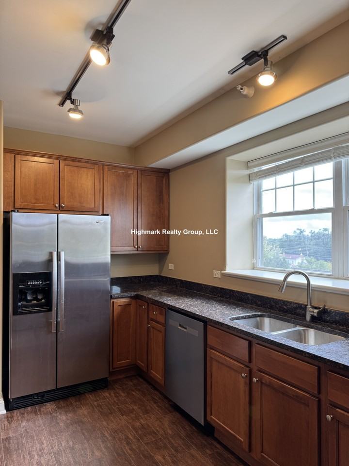 2 Itasca Pl #419N - Photo 5 of 20