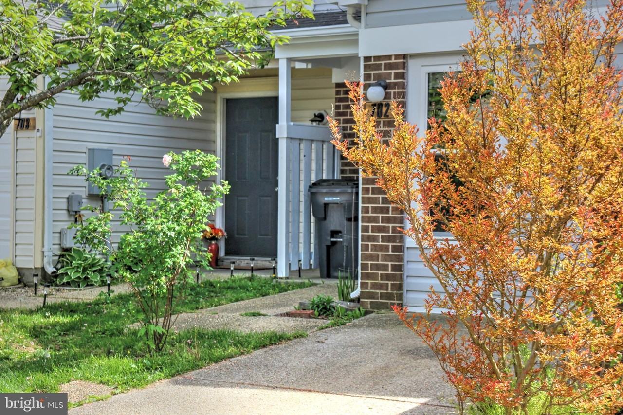 46357 Columbus Drive ##702 - Photo 3 of 41