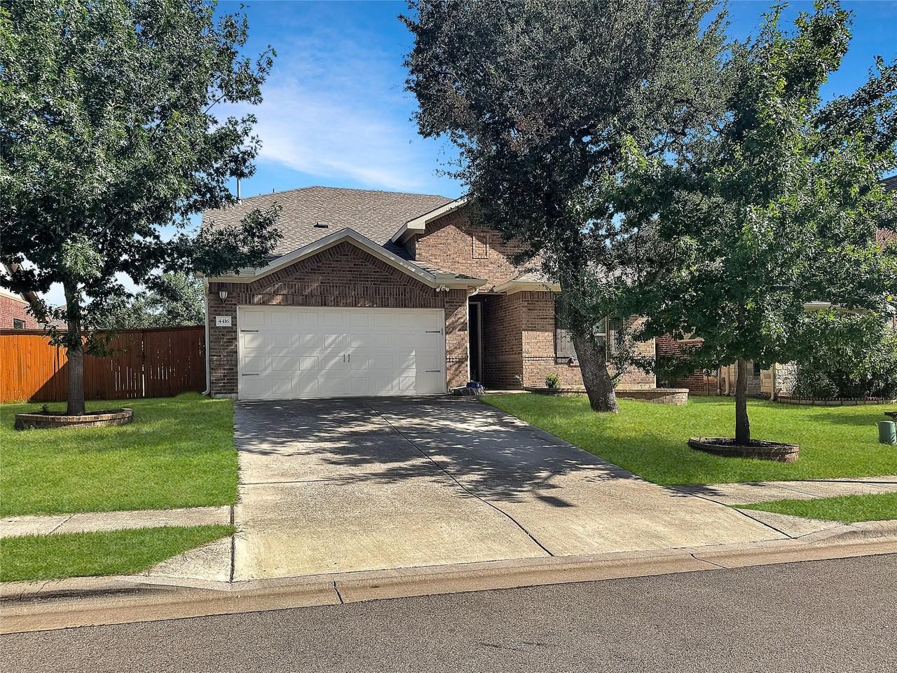 4416 Trinity Woods St - Photo 4 of 36