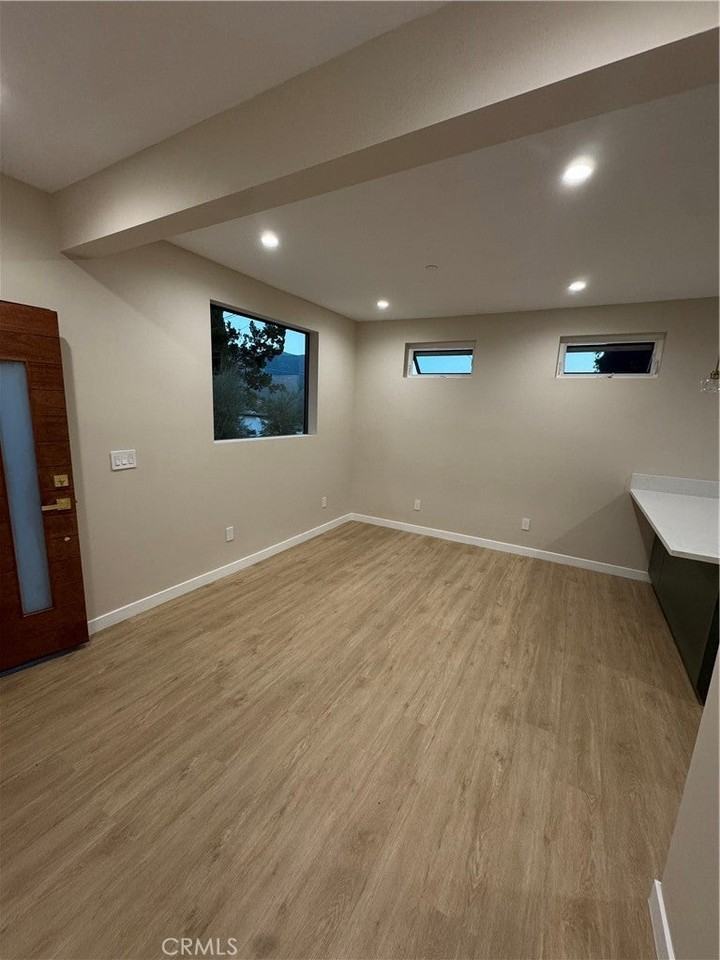 7013 Estepa Dr - Photo 6 of 11