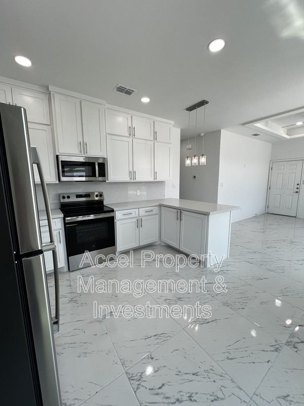 2011 Selena St #1 - Photo 6 of 17