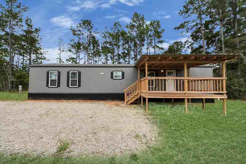 1556 Brown Rd - Photo 2 of 31