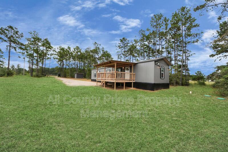 1556 Brown Rd - Photo 4 of 31