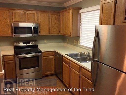 12 Cedar Knoll Dr - Photo 2 of 12