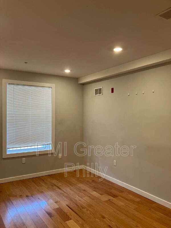 332 N 62nd St #1stFL - Photo 3 of 14