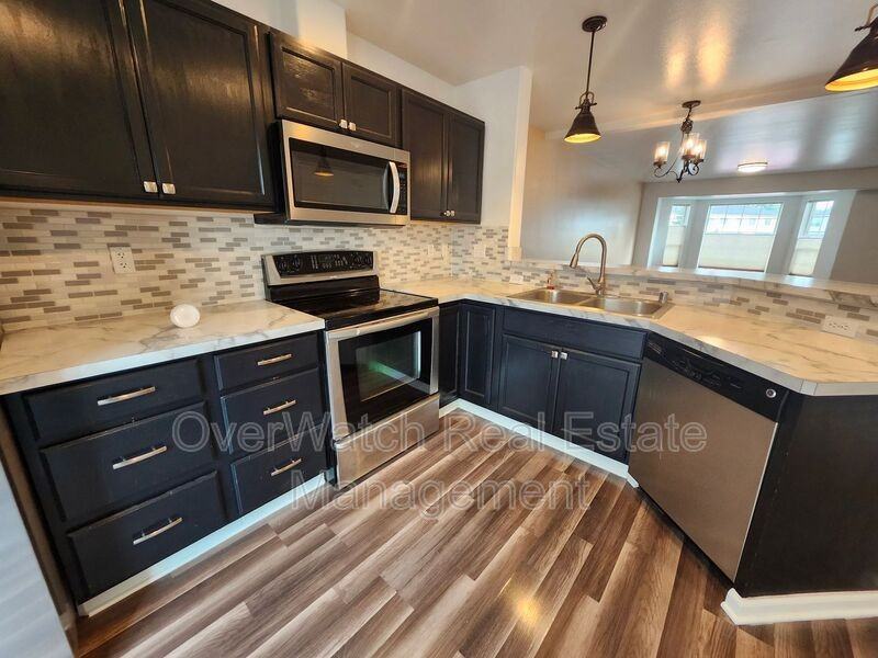 6533 Kara Sue Loop - Photo 4 of 12