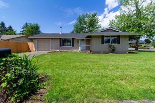 93 35th St - Photo 1 of 1