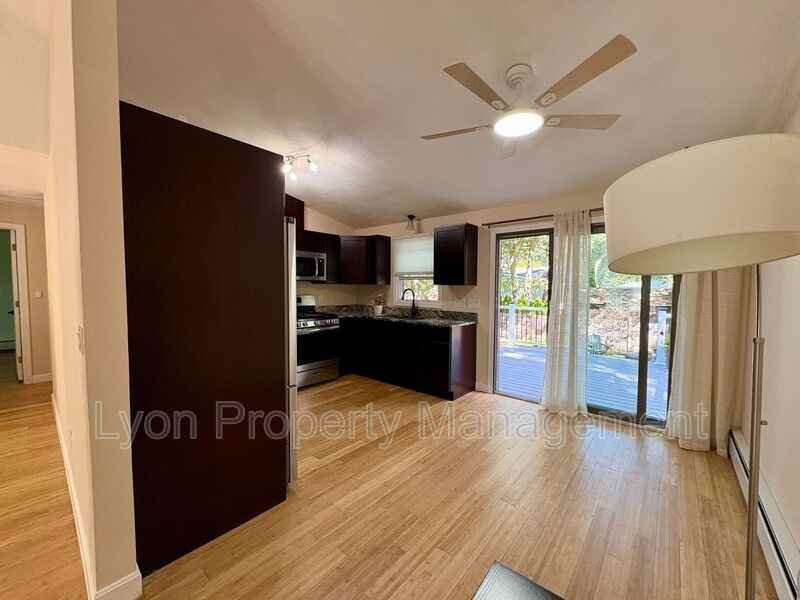 111 Brightside Ave - Photo 3 of 30