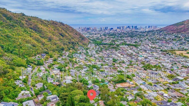 3271 Paty Dr - Photo 2 of 35