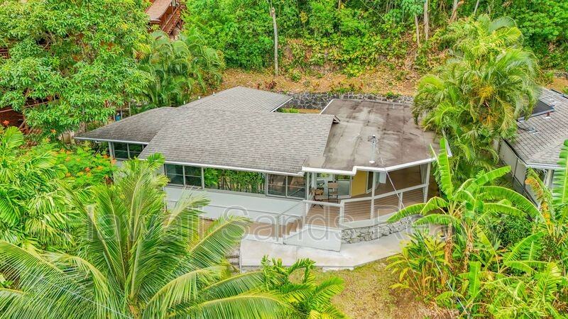 3271 Paty Dr - Photo 4 of 35