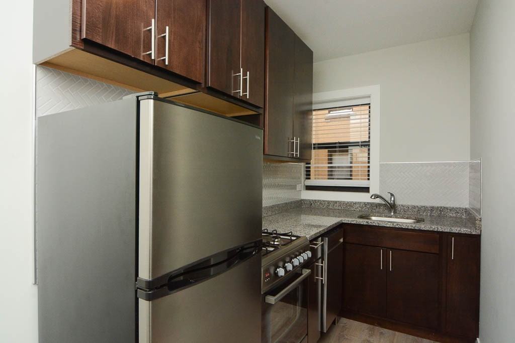 BELDEN + CLARK #B208 - Photo 2 of 18