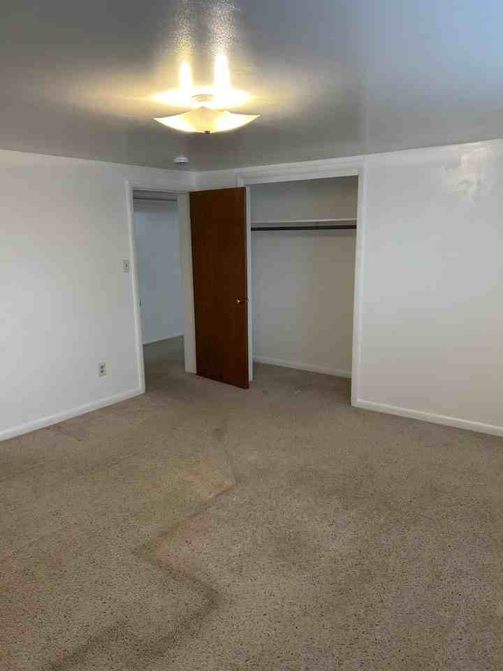 1805 E Downington Ave - Photo 2 of 14