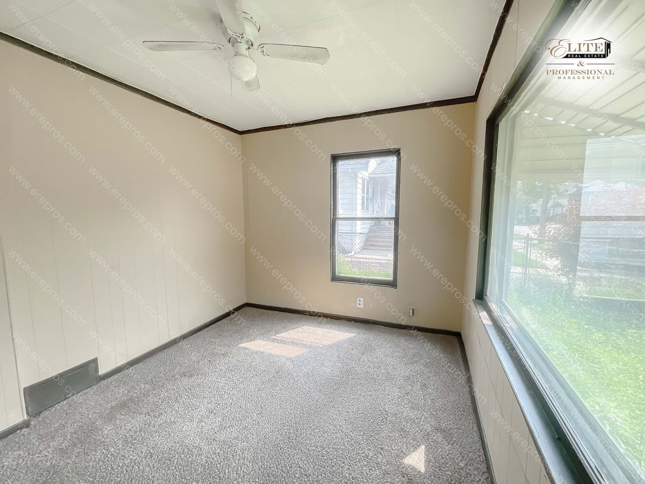 1940 Becker Street - Photo 2 of 16