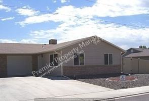 featured image of 492 Fox Run St