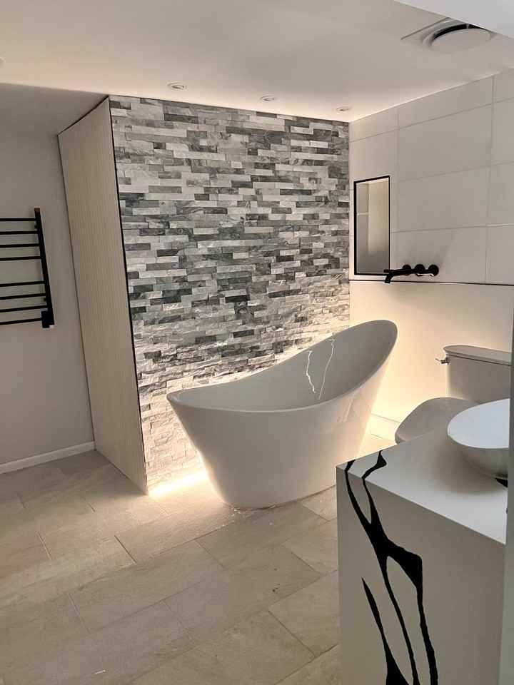 14409 E Montana Cir #B