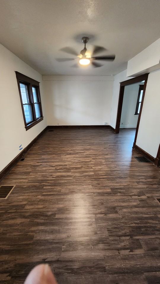 35 Woodland Dr - Photo 3 of 10