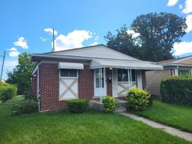 27912 Van Howe St - Photo 1 of 1