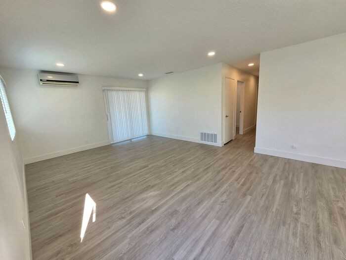 1858 Pepper Valley Ln #2 - Photo 3 of 12