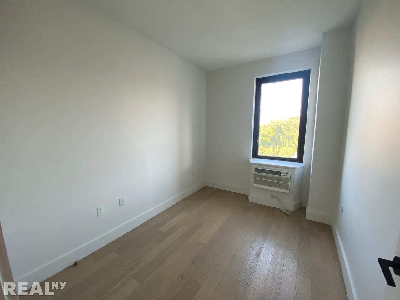 4th Ave #405 - Photo 7 of 12