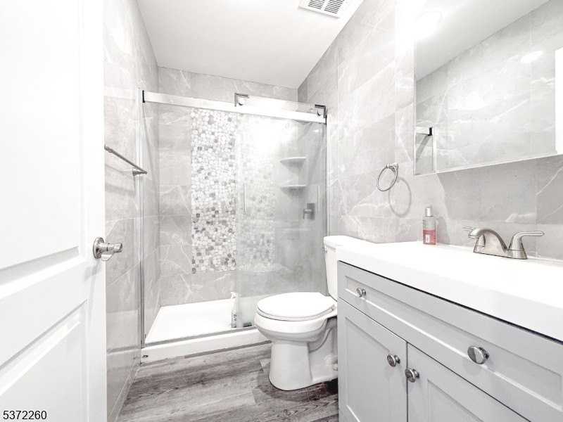 93 Prospect Street #6 - Photo 7 of 29